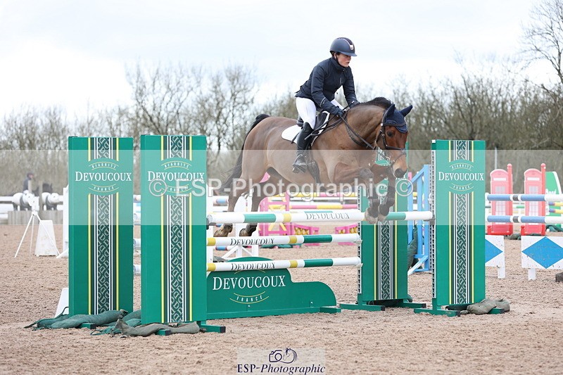 240223A-130954-01392 - Cls 5 Newcomers and 1.10m Open