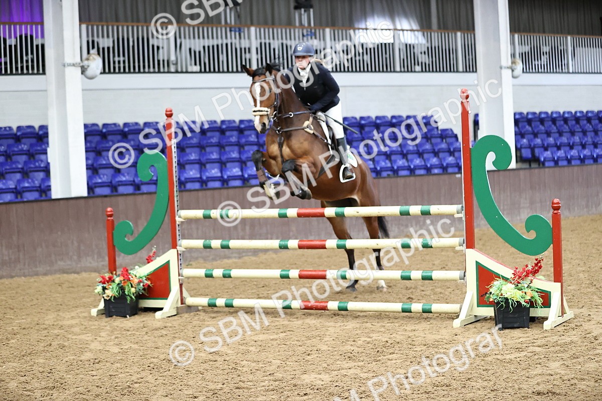 SBM_006034 - Class 16 - Senior Newcomers - 1.10m Open