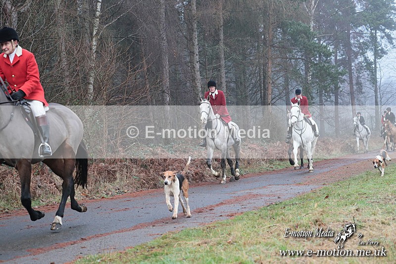 HUPY 261224 366 - Pytchley with Woodland Hunt Boxing Day Meet 26th December 2024