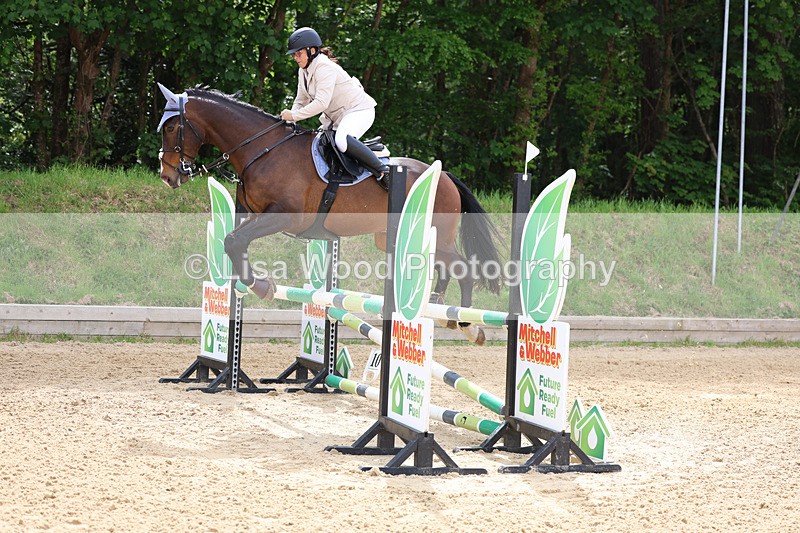 3E7A8666 - Class 4: Senior British Novice/90cm open