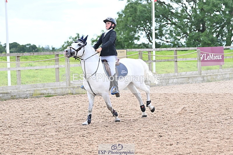 240628A-160207-01330 - Cls 5 Stepping Stones 128cm + 138cm