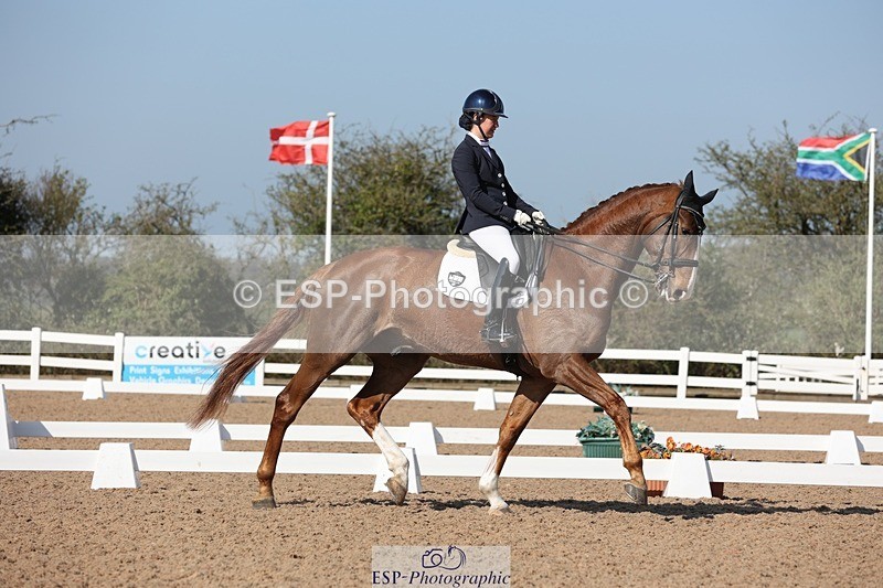 250405-105117-09557 - 179-Jade.Deter-Santorin