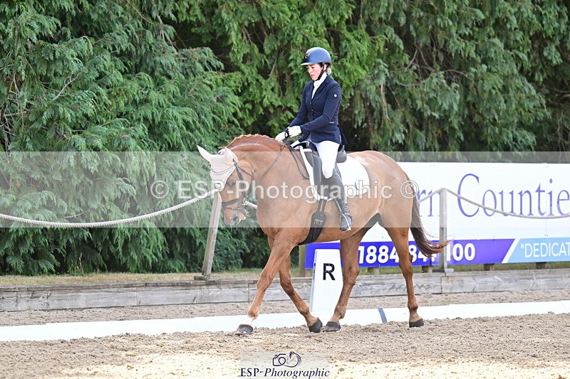 260802A-103818-05555 - Novice Silver break - break