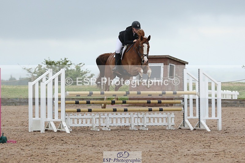 250524-095522-03997 - Cls 13  A&B 1.05m & 1.10m open