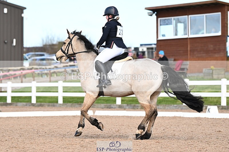 240324A-134702-03745 - Novice 27, 12.30 to 13.50