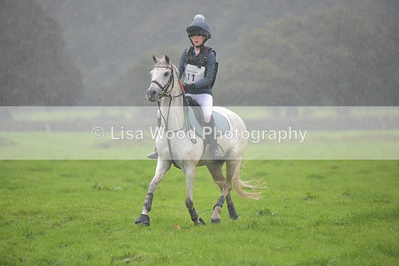 RAY_9291 - Class 1: 65cm: Ski Jump