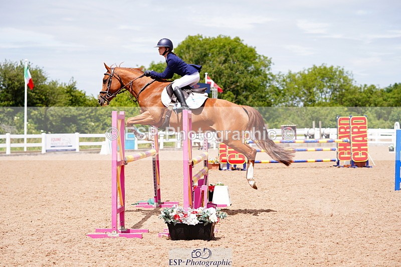 240629A-124234-05422 - Cls 18 Newcomers and 1m Open