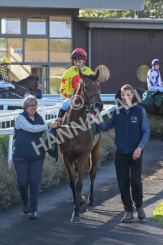 300926-Race 5-Vince Le Prince-6809 - Race 5 4.15pm Bet At racingtv.com Handicap (Div II)