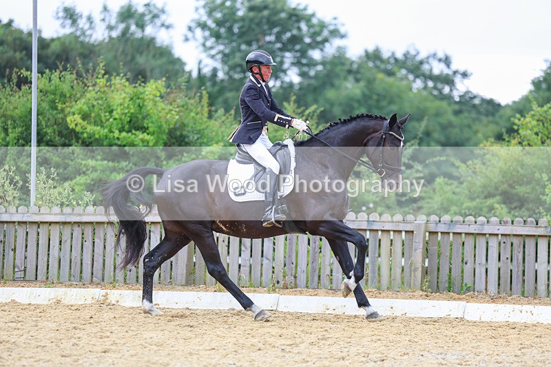 3E7A9478 - Class 5: Novice 3 2024 Section A