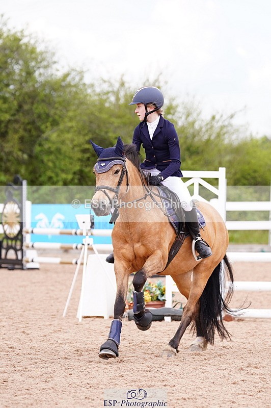 240506A-151206-09857 - Cls 19 Club 70cm