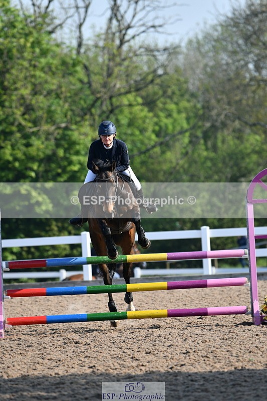 240512A-083545-16901 - Cls 39 British Novice and 90cm Open