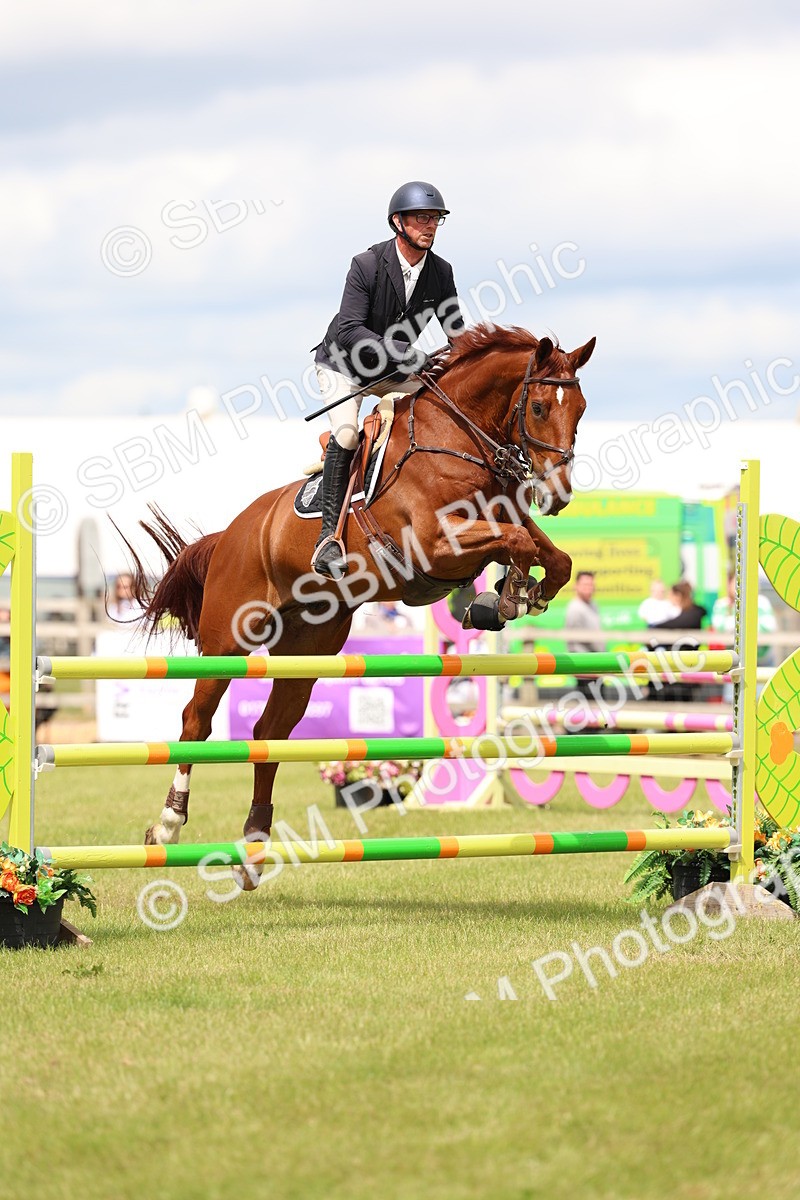 SBM_13898 - Class 206 - Senior Newcomers - 1.10m Open