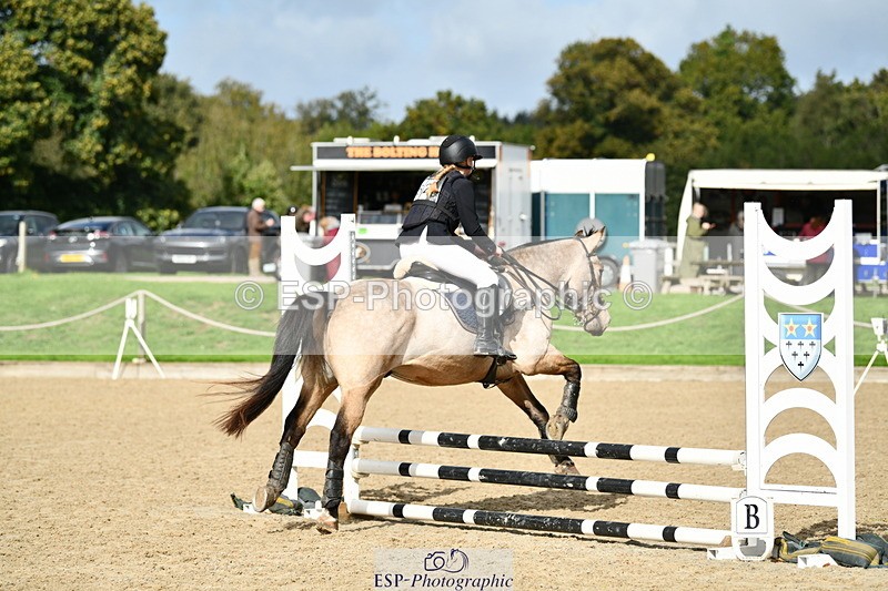 251004A-125851-01072 - Classes 6 & 7 60cm