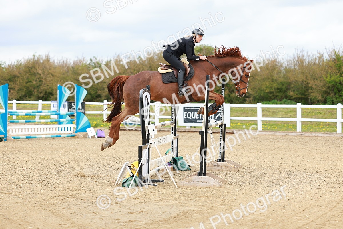 SBM_002239 - Class 10 - Senior Newcomers - 1.10m