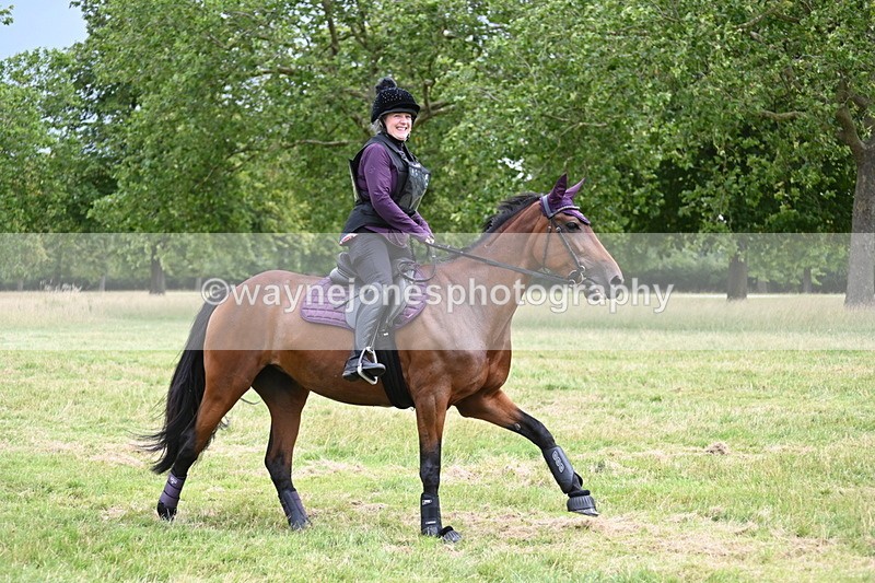 WJ6_2864 - Time at Jump 11:06 to 11:40