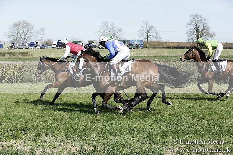 PtP 250317 25 - V.W.H. Hunt Point-to-Point Siddington 25/03/17