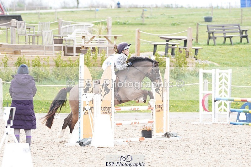 250414-131250-00871 - 80cm Round 2