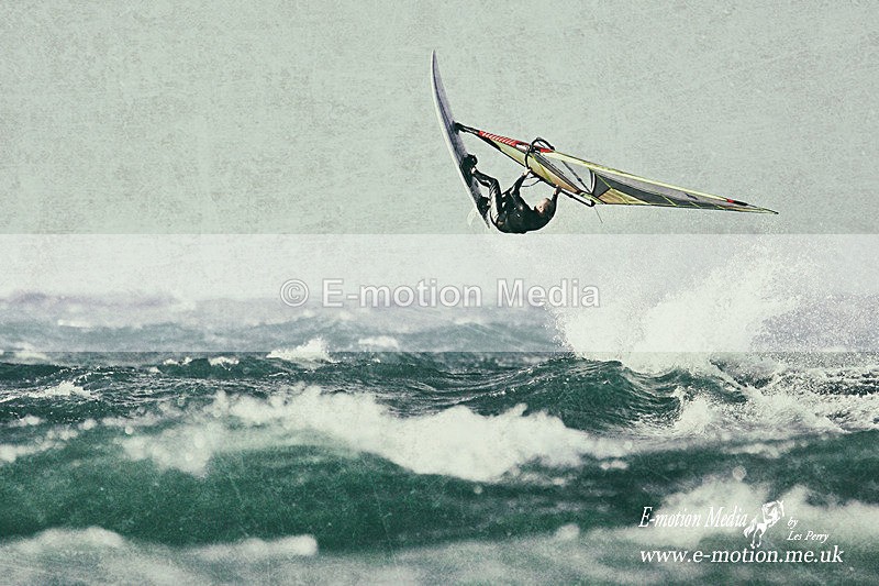 WS 091108-335clascam - Water