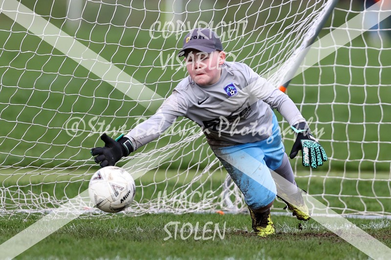 1DX30711 - 2026-03-01  FC Abbey Meads U11 Grey V Hungerford Town Juniors U11 Gladiators