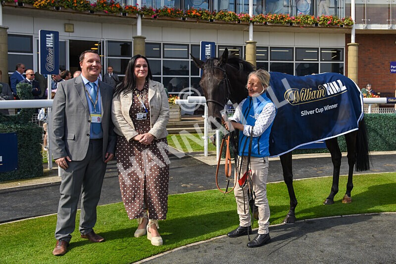 310824-Race 1-Quietness-2627 - Race 1