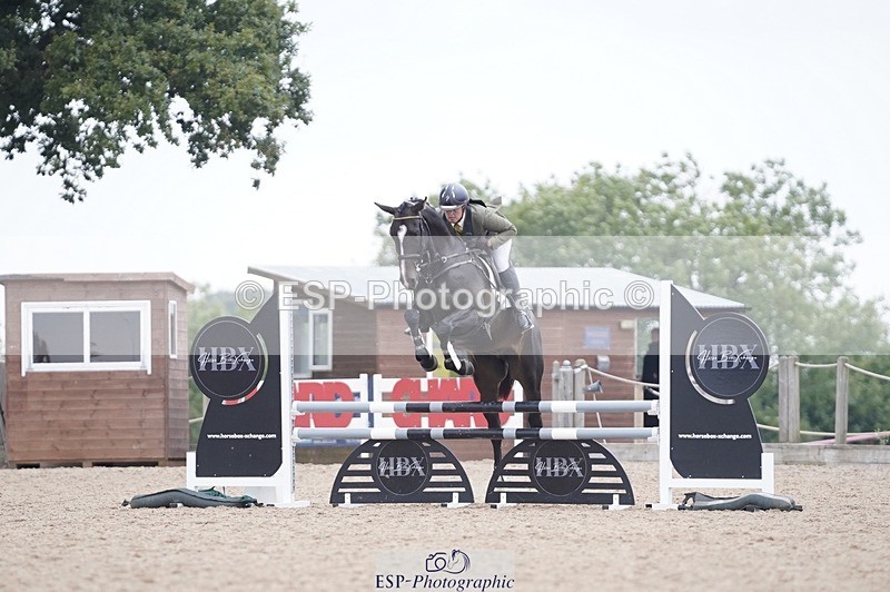 240831A-141116-04039 - 268-Lizzie.Luxton-SHANNONDALE.LUIGI