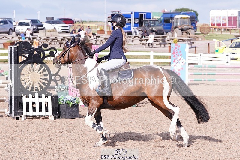 250629-174458-13287 - Cls 33 Stepping Stones 128cm and 138cm