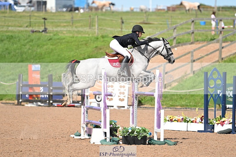 240629A-155859-07574 - Cls 10 Newcomers 2nd R Jump Off and P