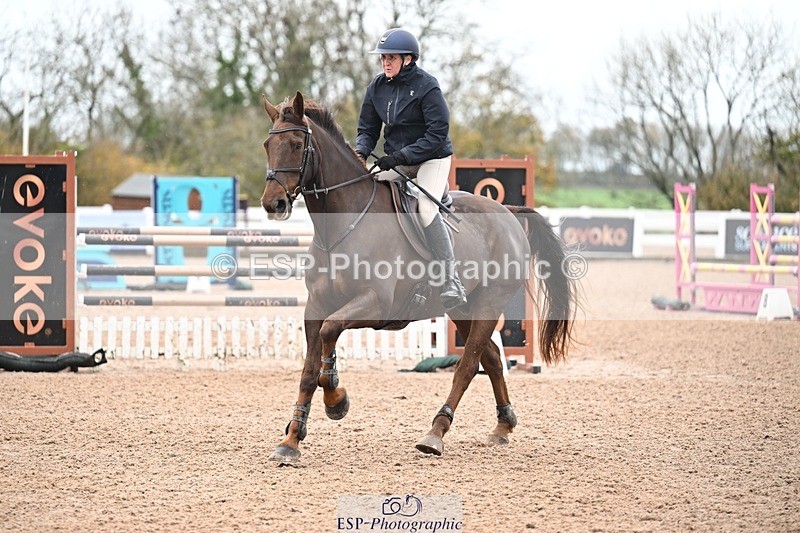 251105-141451-00821 - Cls 06 Fox & 1.20m