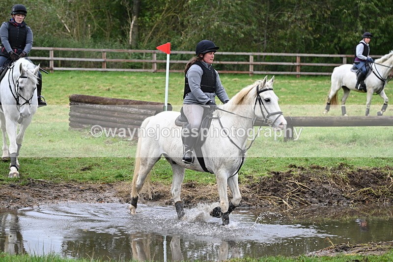WJ6_4621 - Time at Photographer 11:57 to 12:14