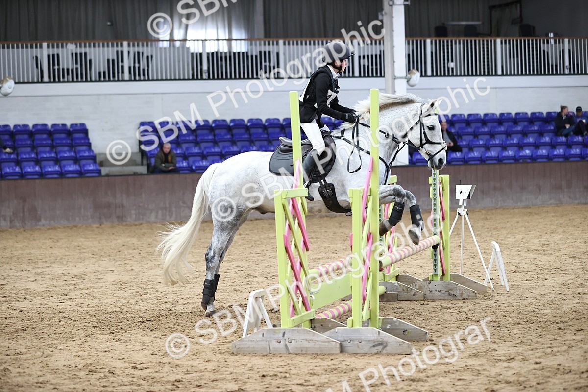 SBM_001645 - Class 5 - Henlow Veterinary Hospital 70cm