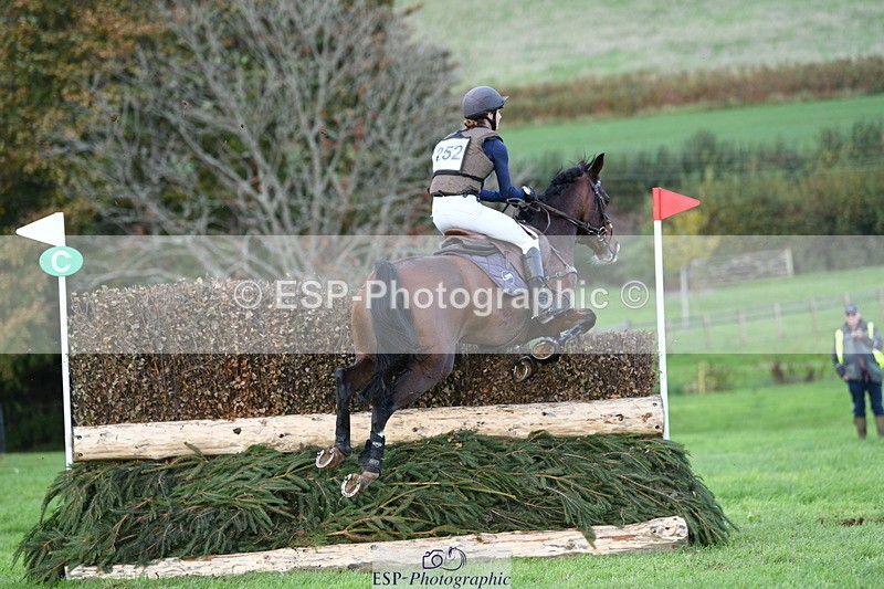 251024A-155056-14915 - C-252-Margaux.Crouail