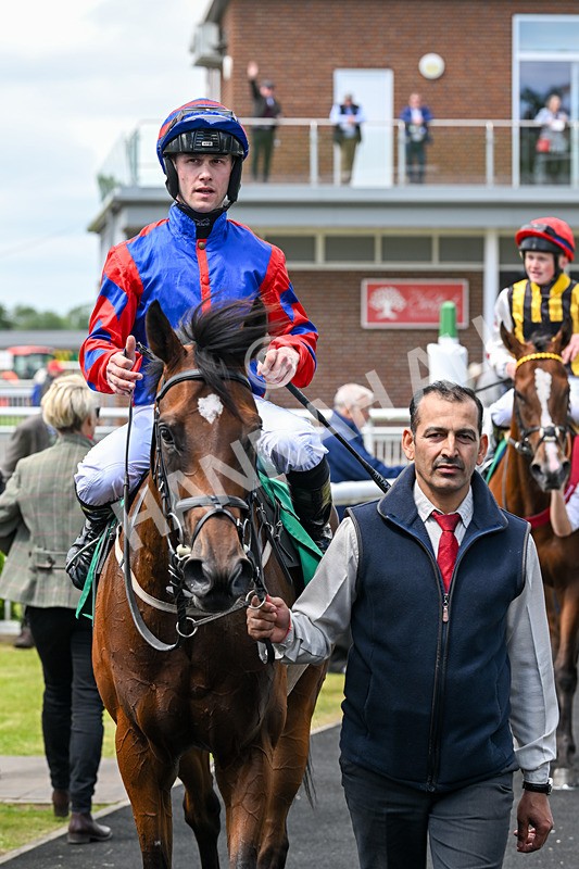 070624-Race 2-EBTs Guard-9631 - Race 2