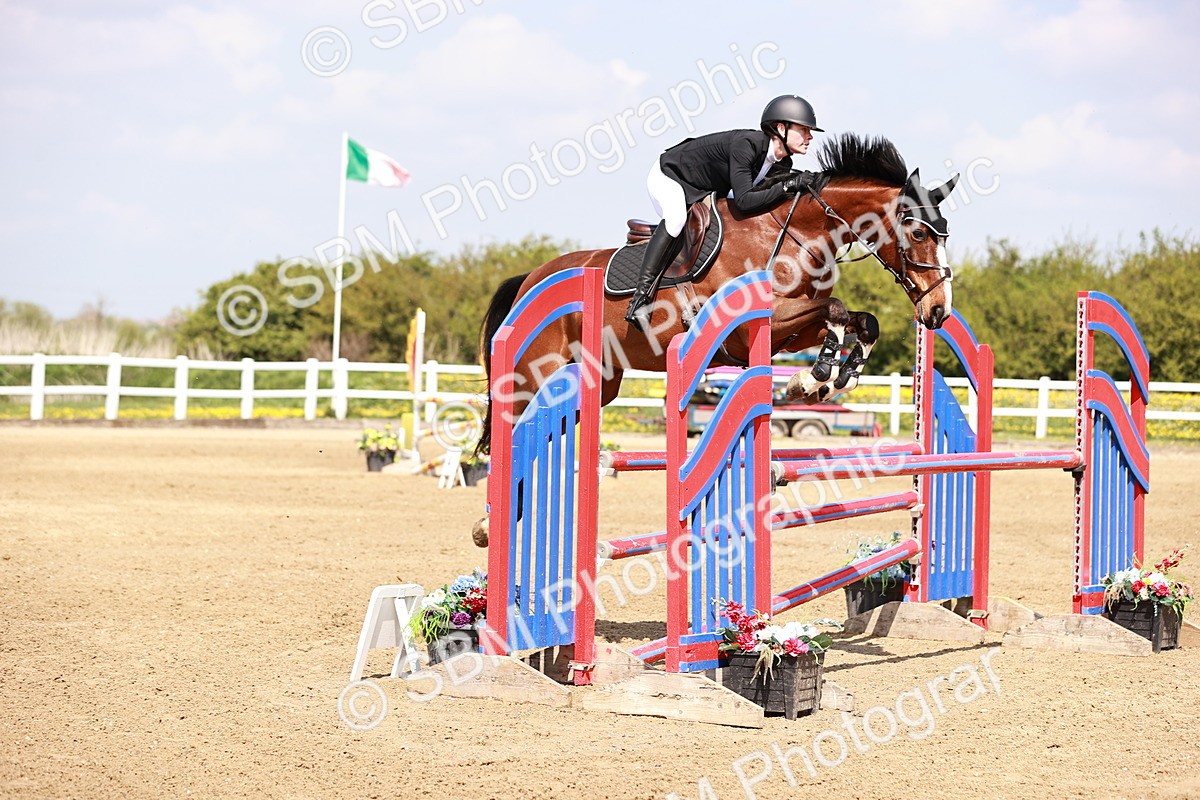  - Class 23 - Senior 1.05m