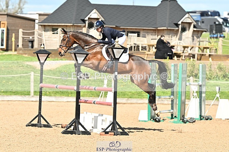 250416-145954-01556 - Cls 6 Foxhunter and 1.20m