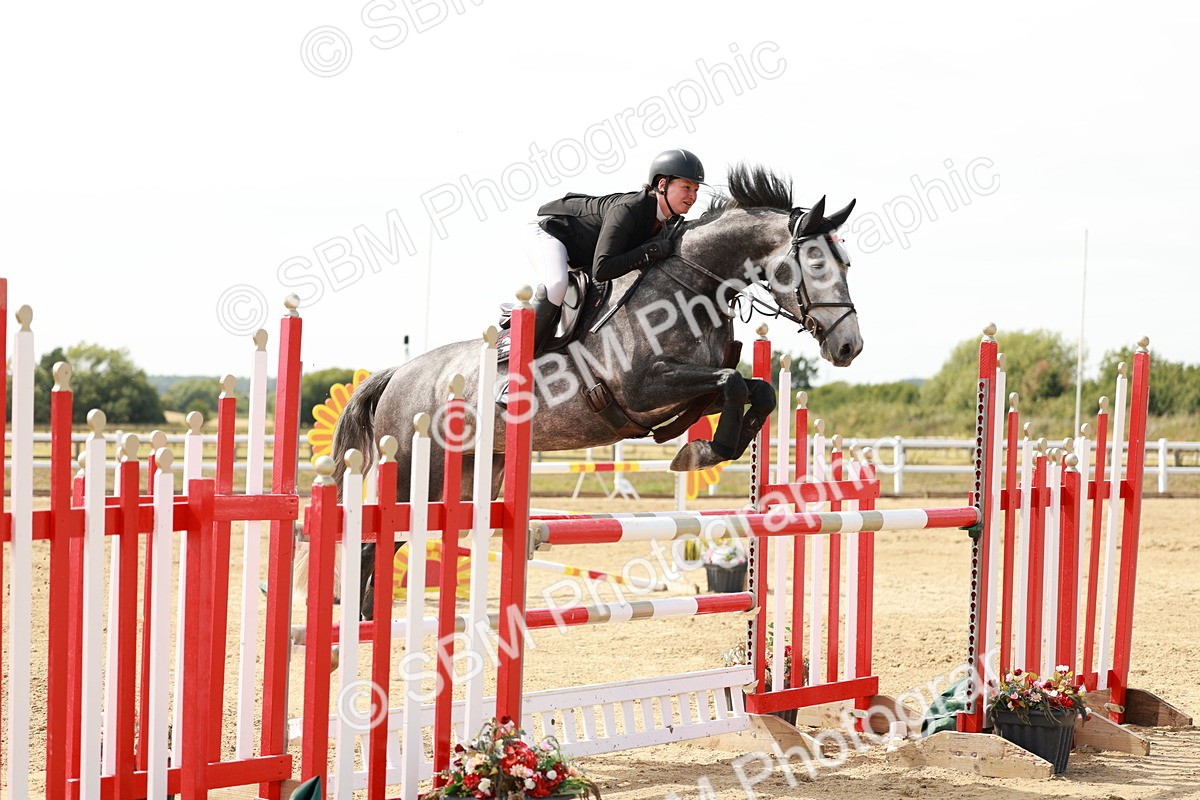 SBM_008116 - Class 4 - Senior Foxhunter - 1.20m Open