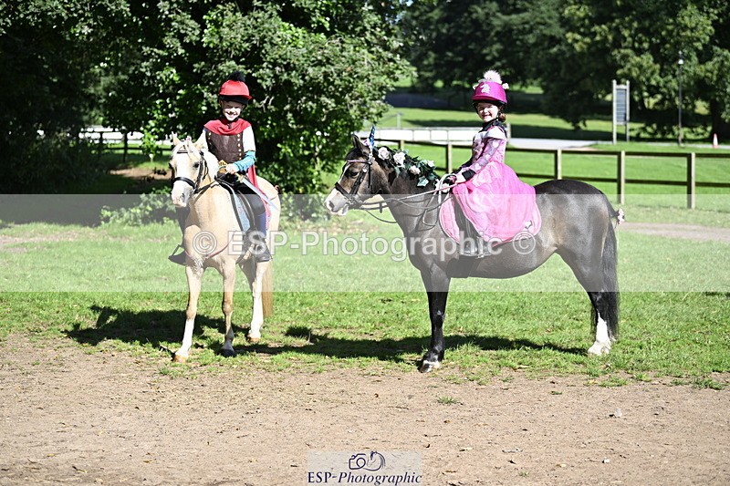 240728B-094528-00117 - Sunday Stable Shots and Fancy Dress