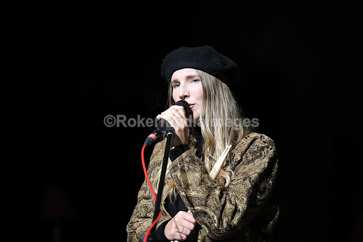 FOLK N BLUES-673 - FOLK and BLUES SEPT 2022