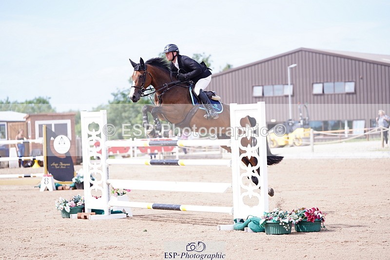 240803A-151154-08823 - Cls 32 National 1.30m Open