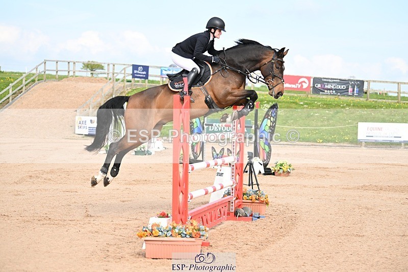 250425-163127-10638 - Cls 6 - 2 Star Medium Tour