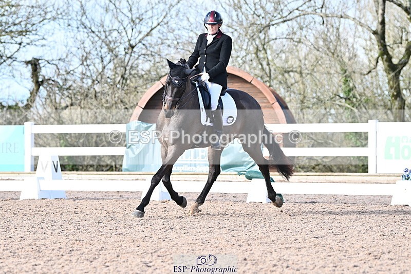 240218A-142421-08078 - 214-maria.griffin-Satin.6