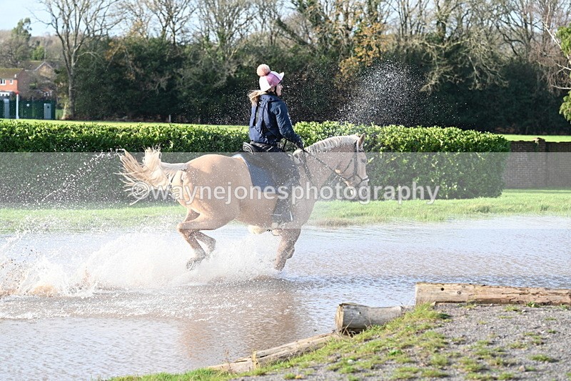 WJ7_9121 - Time 11:14 to 11:17