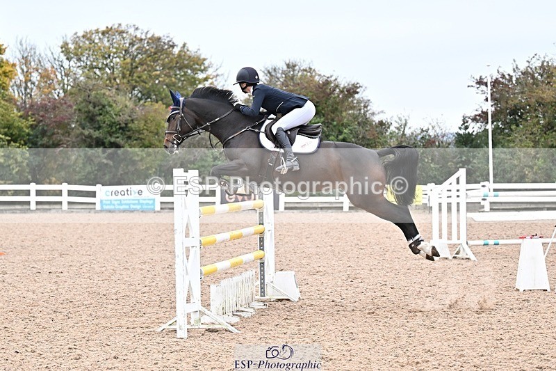 251015-151206-00854 - Cls 6 Foxhunter and 1.20m Open