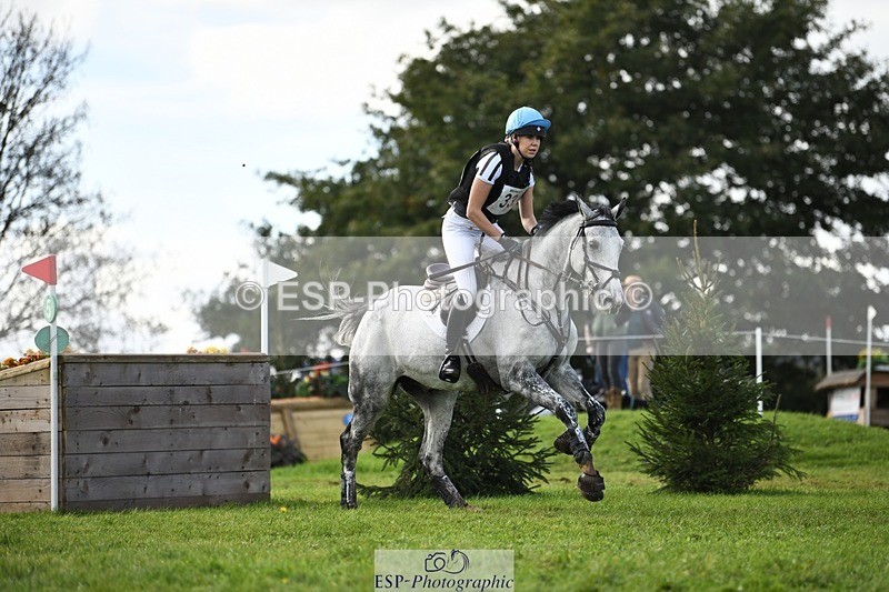 231022-134817-28736 - 332-COR.Y.TARAN-Toots.Bartlett-XC