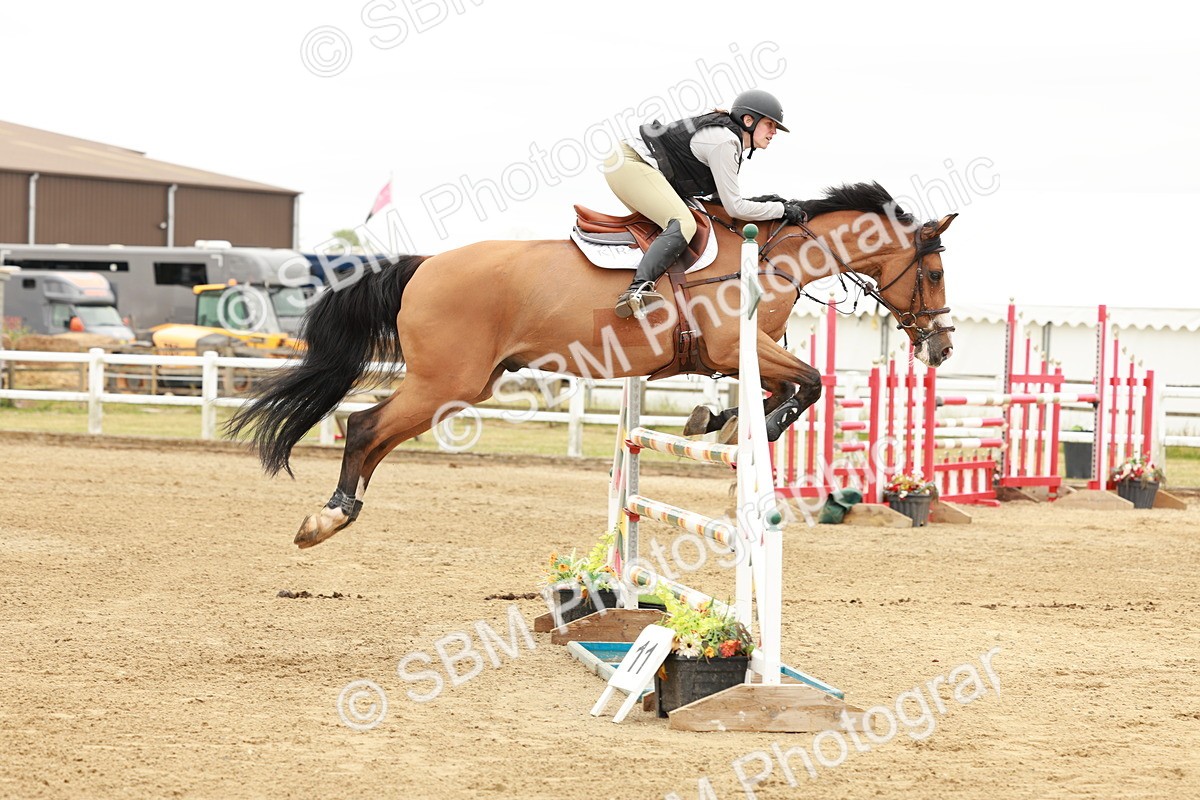 SBM_016757 - Class 20 - Senior Newcomers - 1.10m