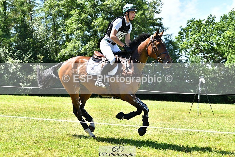 260530A-120105-13197 - C-381-Max.Warburton