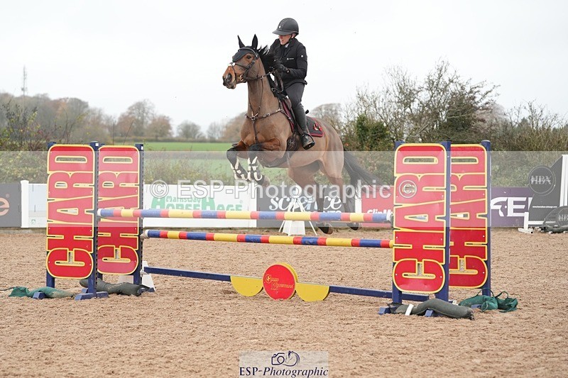 251109-103044-03393 - Cls 19 Snr 1.05m Open