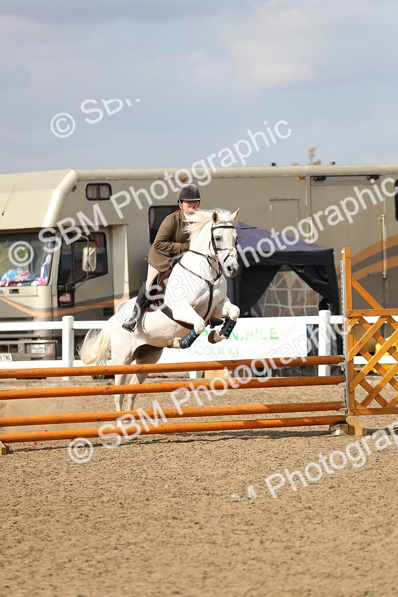 SBM_06811 - Class 49a Style & Performance 80cm (15-19)