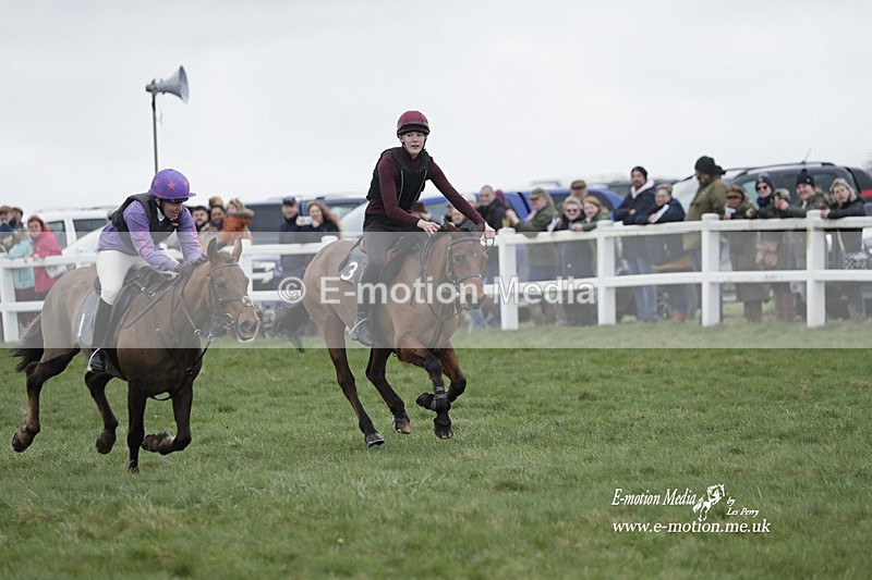PtP 260323 0071 - New Forest Hounds Point-to-Point Larkhill 26/03/23