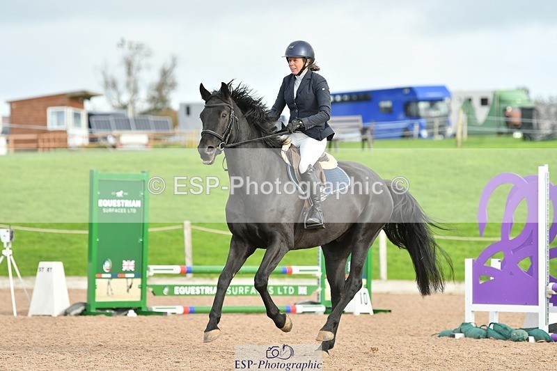 251026-095630-01982 - Cls 18+19+20 50cm Clear Round and 60cm Club and Schools