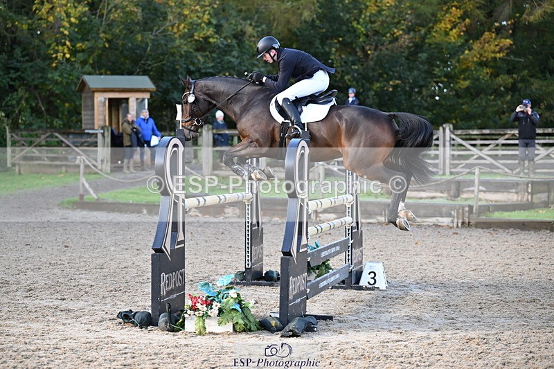 251024A-103200-06484 - B-142-Harry.Hodge